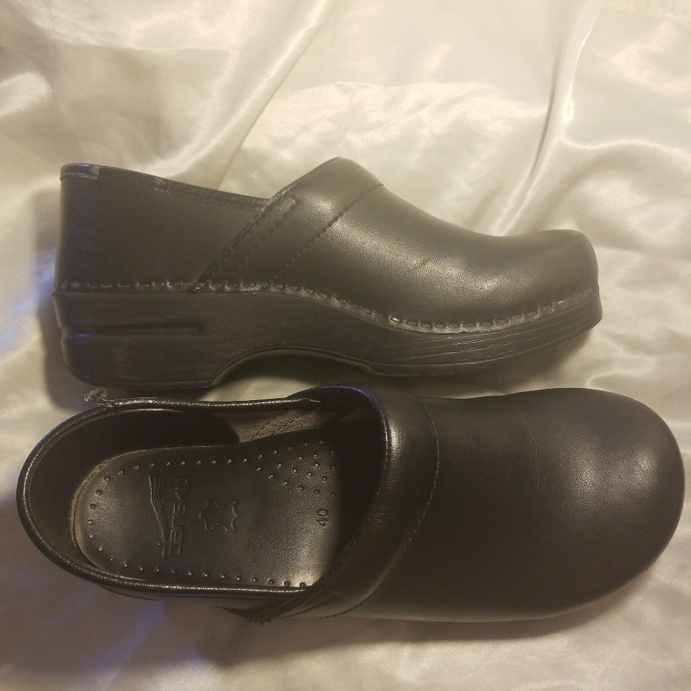 dansco clog nurse work shoes sz 40